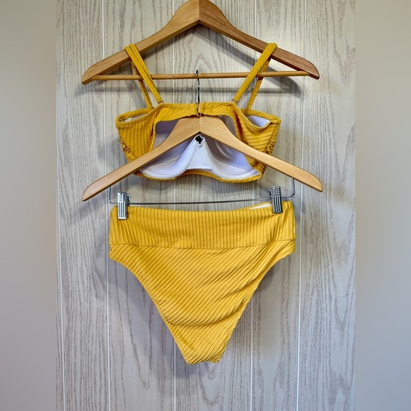 Shade & Shore Light Lift Ribbed Bandeau Bikini Top (34C) & Bottom (Small)- NWOT - Picture 5 of 7